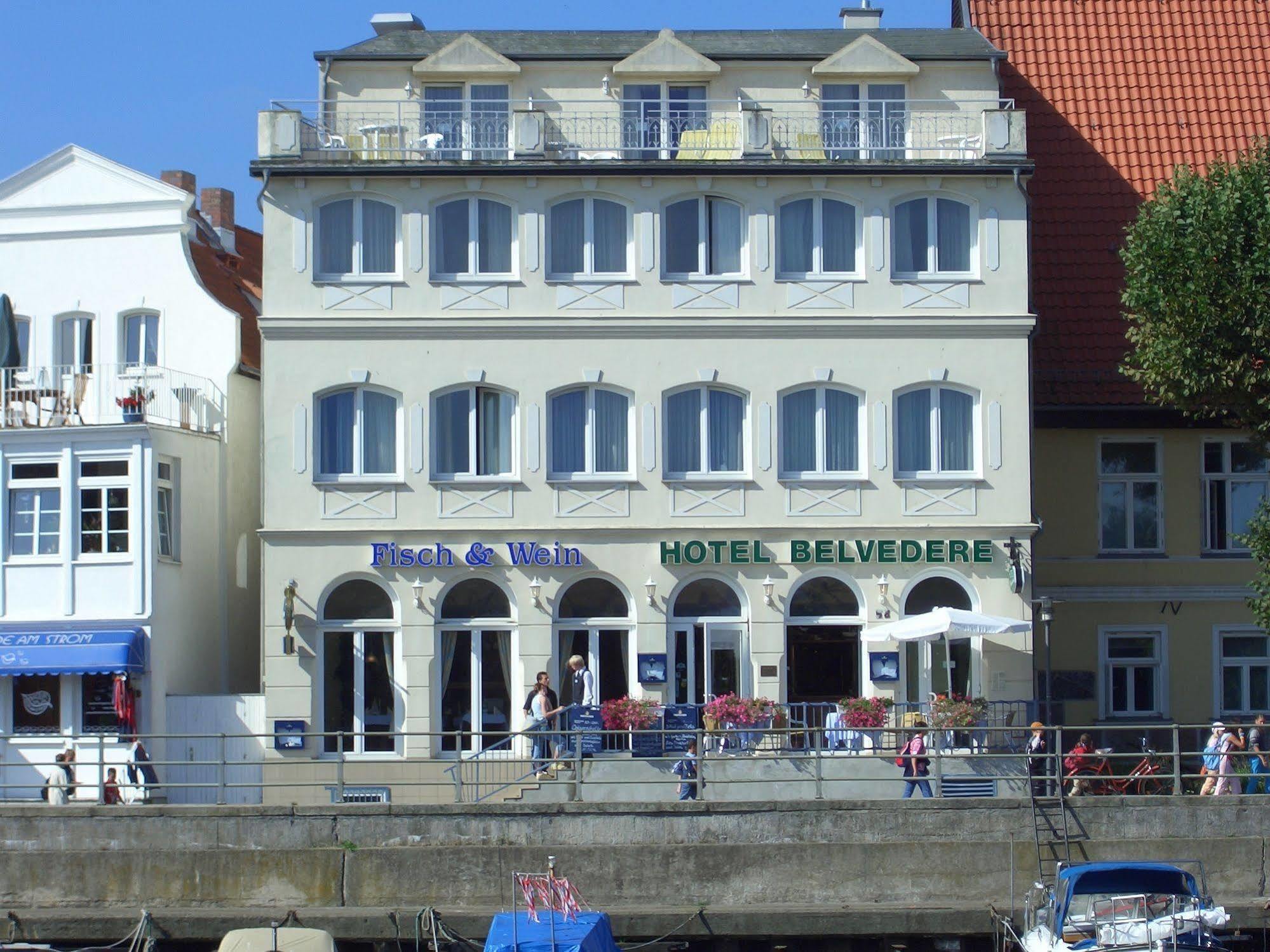 Hotel Belvedere Rostock Exteriör bild